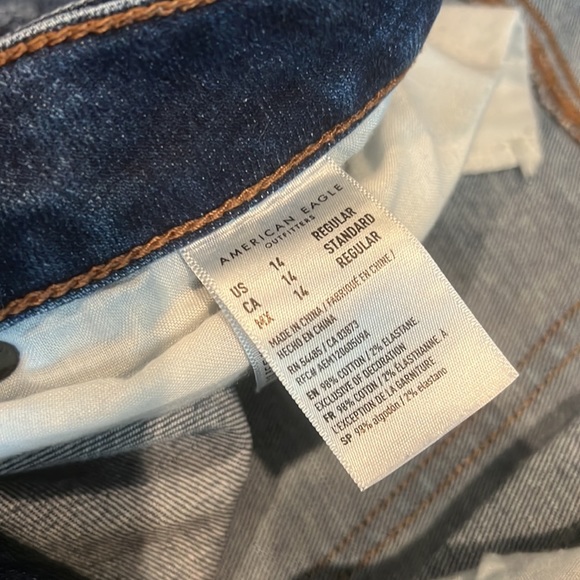 American Eagle Outfitters super hi-rise jegging 14 regular ripped jeans - Picture 8 of 11